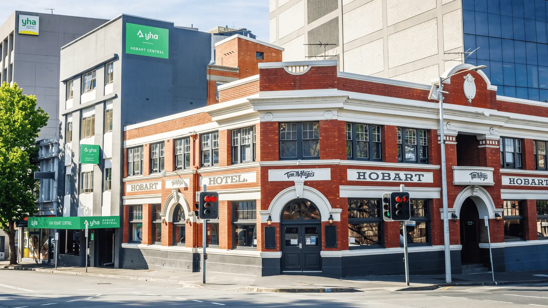 Comfortable accommodation at Hobart Central YHA hostel in the heart of Hobart city